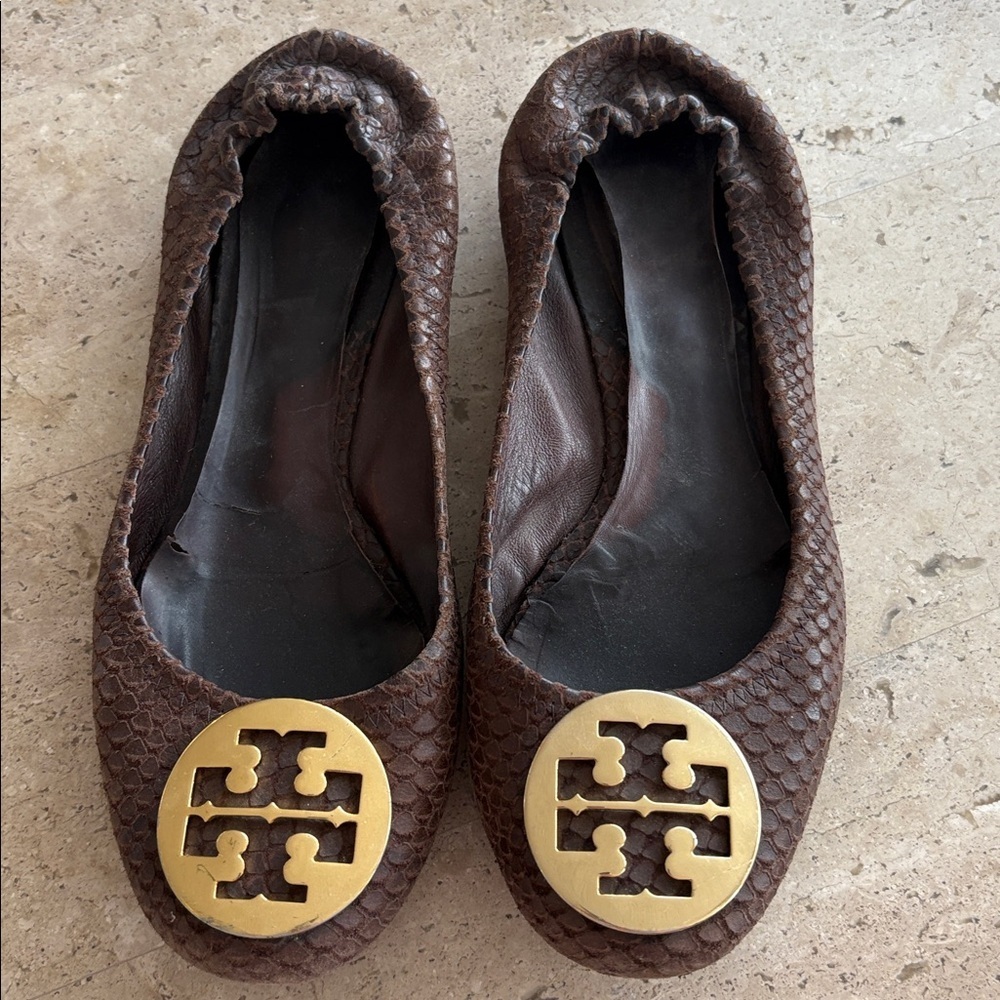 Tory Burch Textured Brown Flats with Gold Emblem